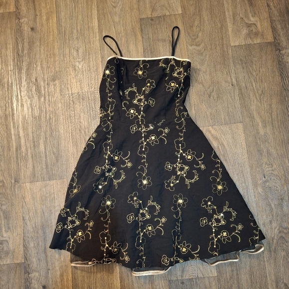 Vintage Y2K Steppin Out Embroidered Sequin Mini Ruffle Dress. - Picture 3 of 14